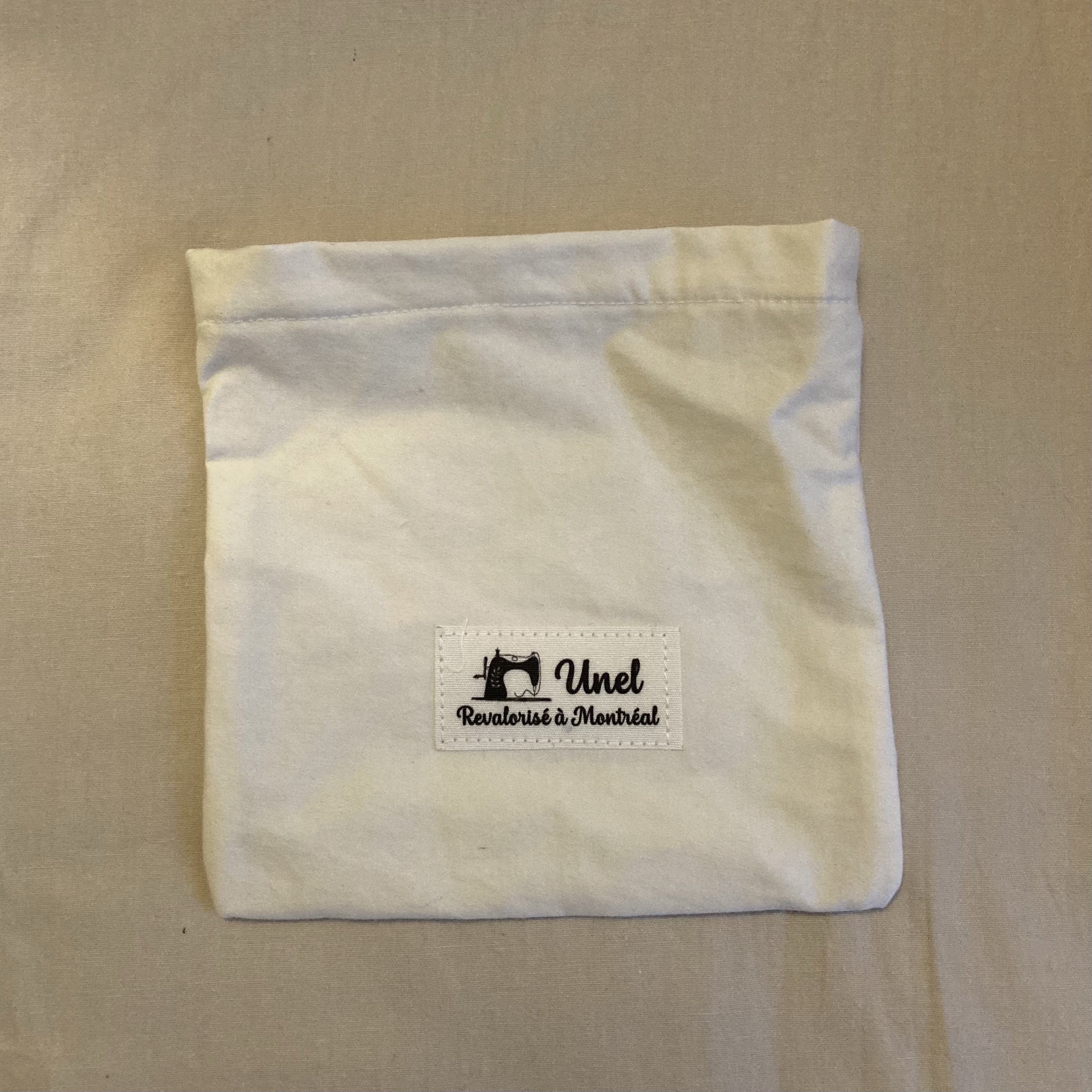 Sac pochon écologique en tissu recyclé – Image 4