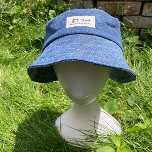 Chapeau surcyclé en jean clair Taille L